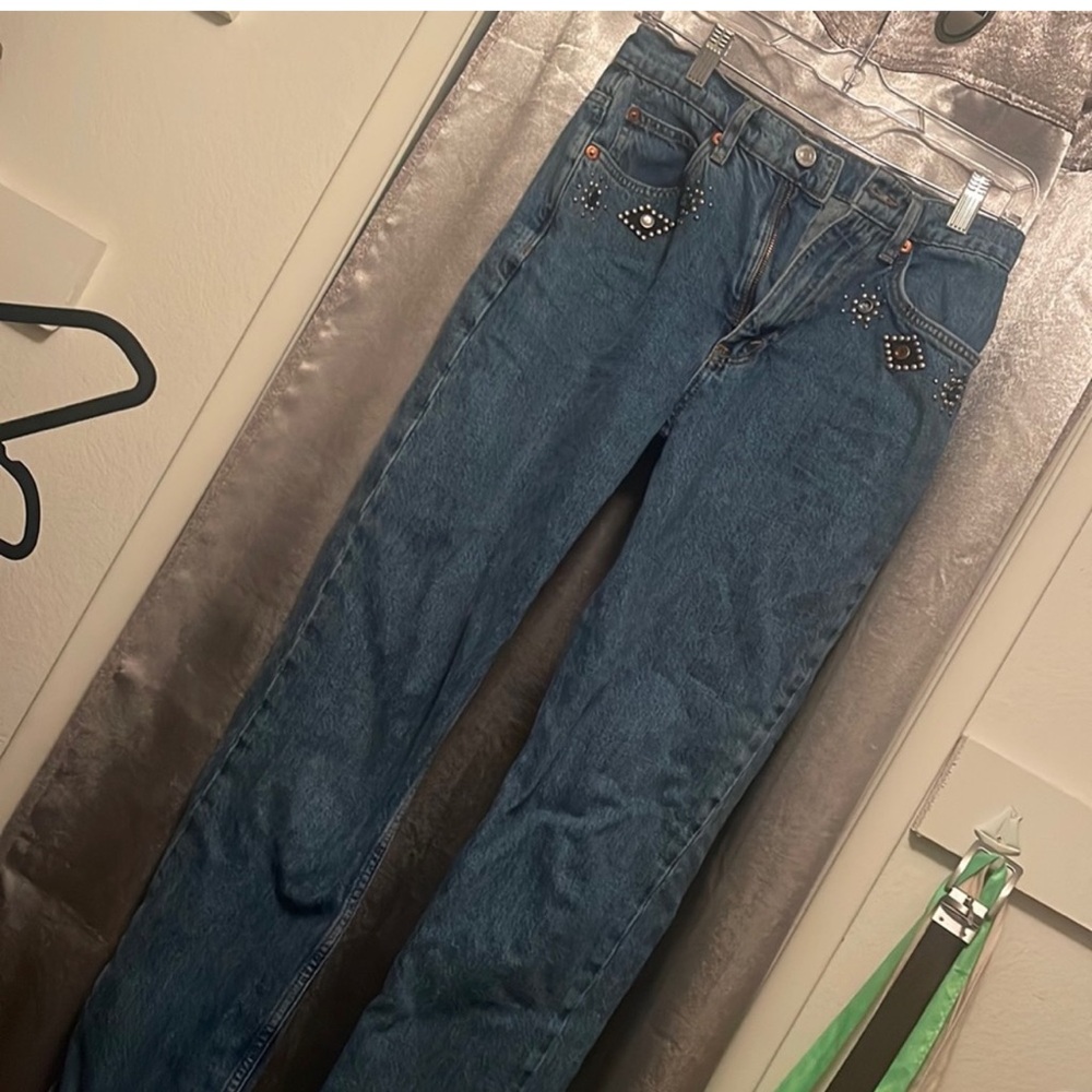 Chic Blue Denim Jeans with Studded Pockets